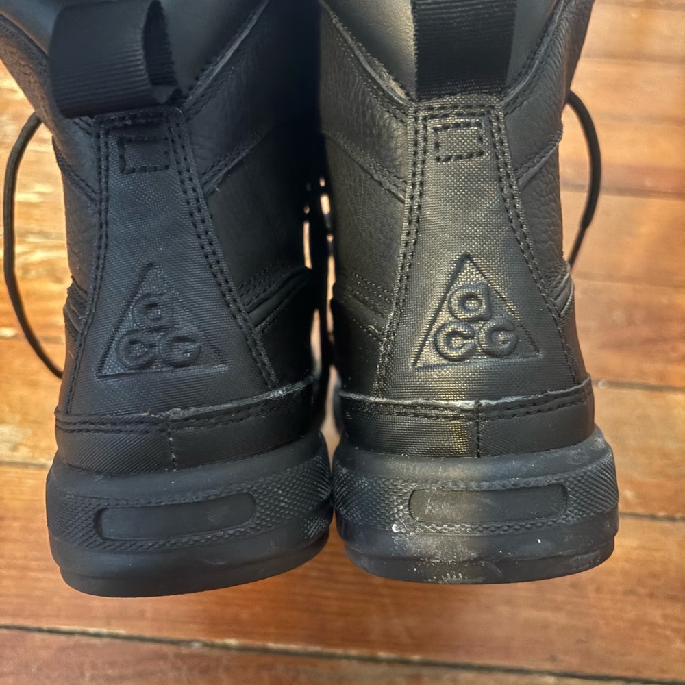 Black Leather Lace-Up Nike Boots - Picture 4 of 6